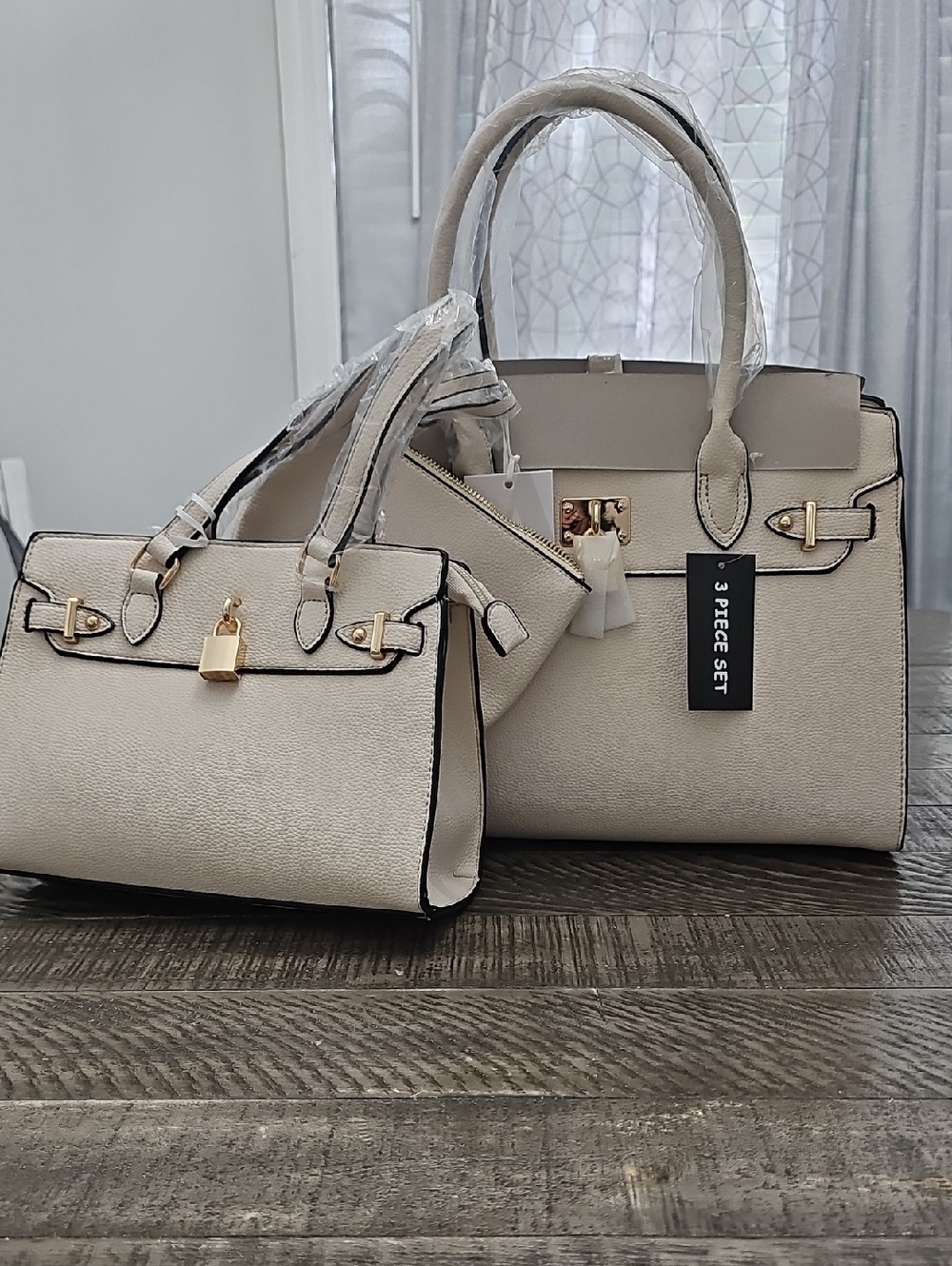 3-Piece Cream Tote Handbag Set - Elegant Women's Satchel and Wristlet
